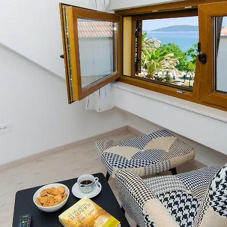 Appartamento Keli Kaštel Stari