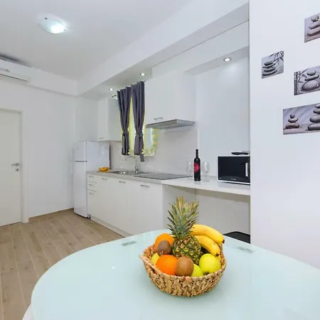 Keli Apartament *