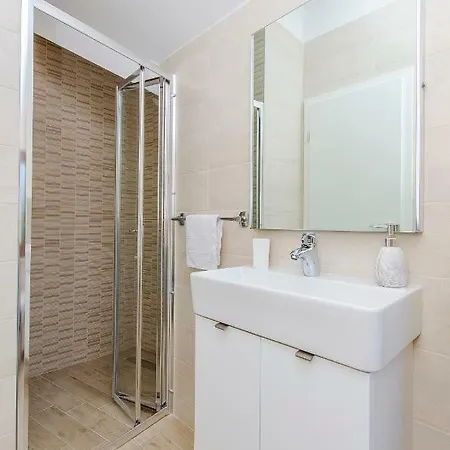 Keli Apartman